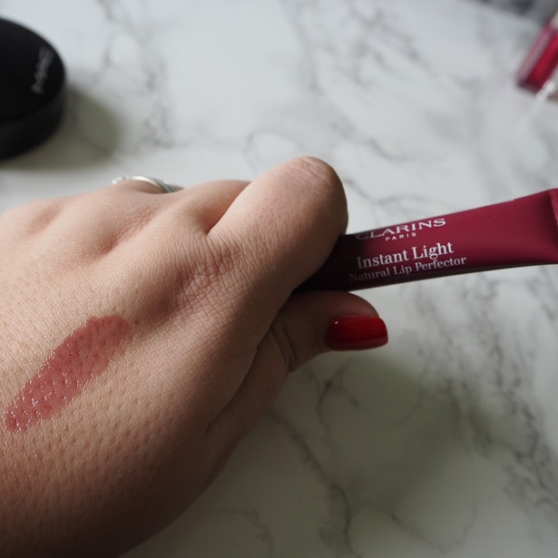 New Clarins Instant Light Natural Lip Perfector Lady From A Tramp
